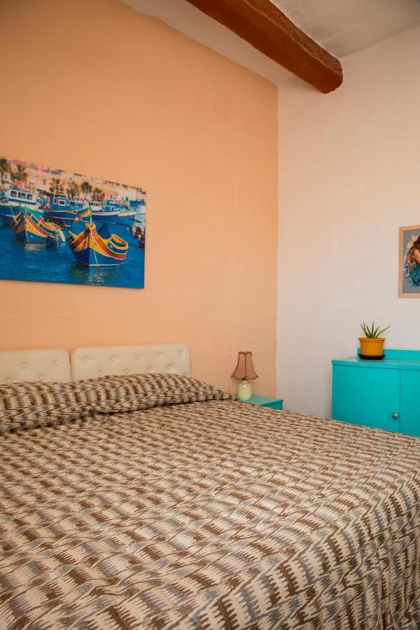 Вілла Tal-Karmnu Entire House With Private Heated Pool And Jacuzzi Kirkop Екстер'єр фото