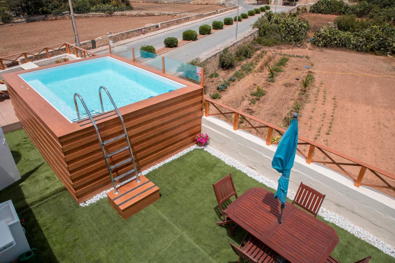 Вілла Tal-Karmnu Entire House With Private Heated Pool And Jacuzzi Kirkop Екстер'єр фото